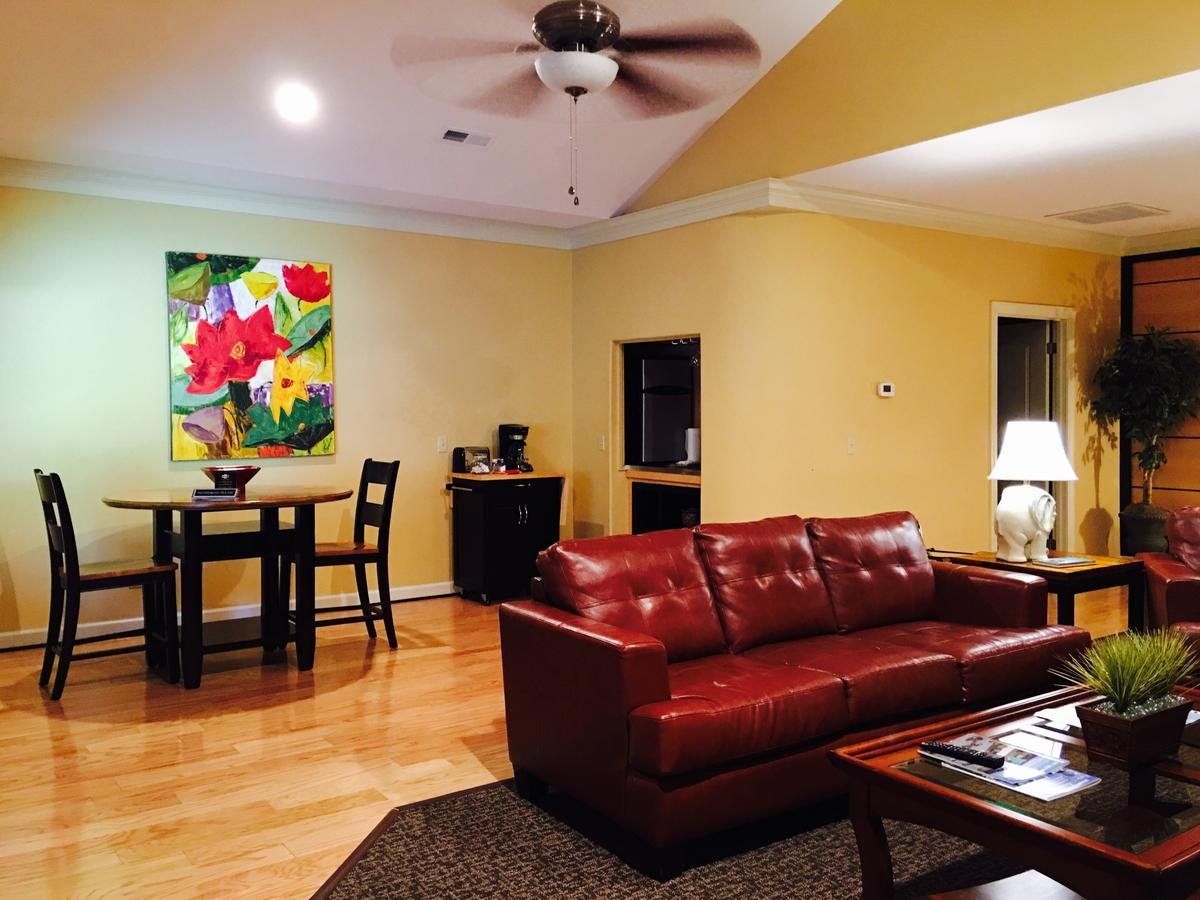Southern Comfort Suites Mayfield Esterno foto