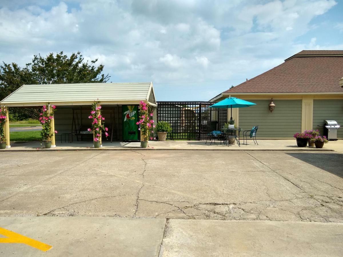 Southern Comfort Suites Mayfield Esterno foto